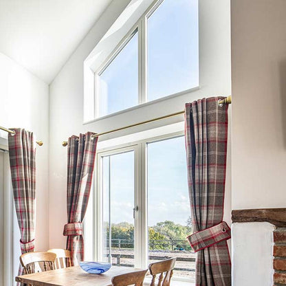 Outward Opening Alu-Clad Window (P32A)