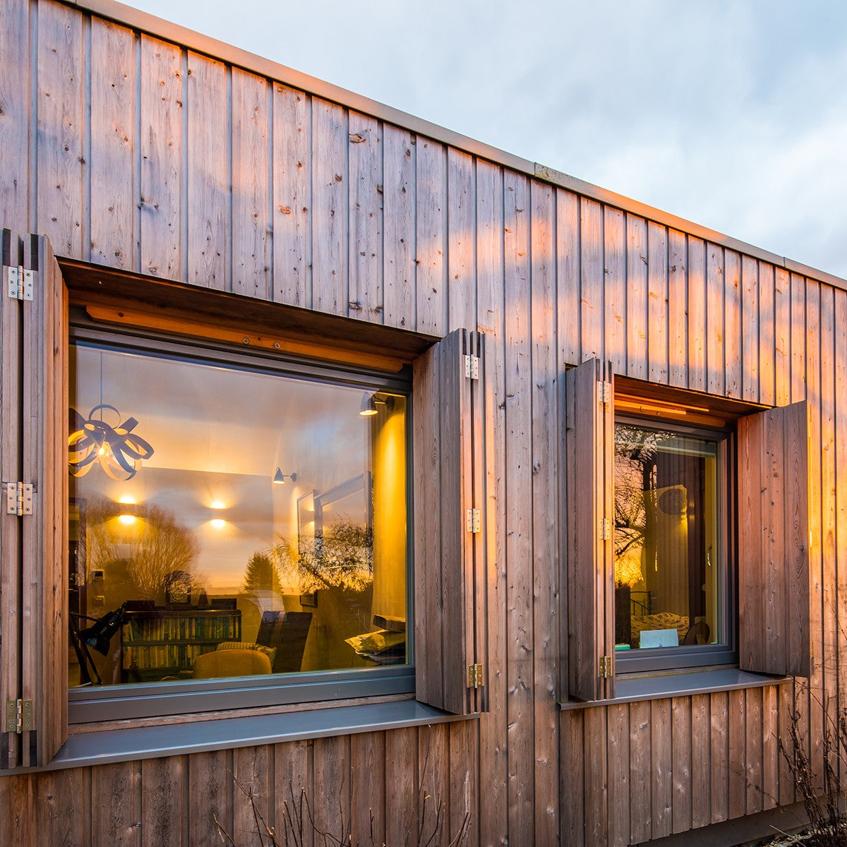 Inward Opening Alu-Clad Window (P44A)